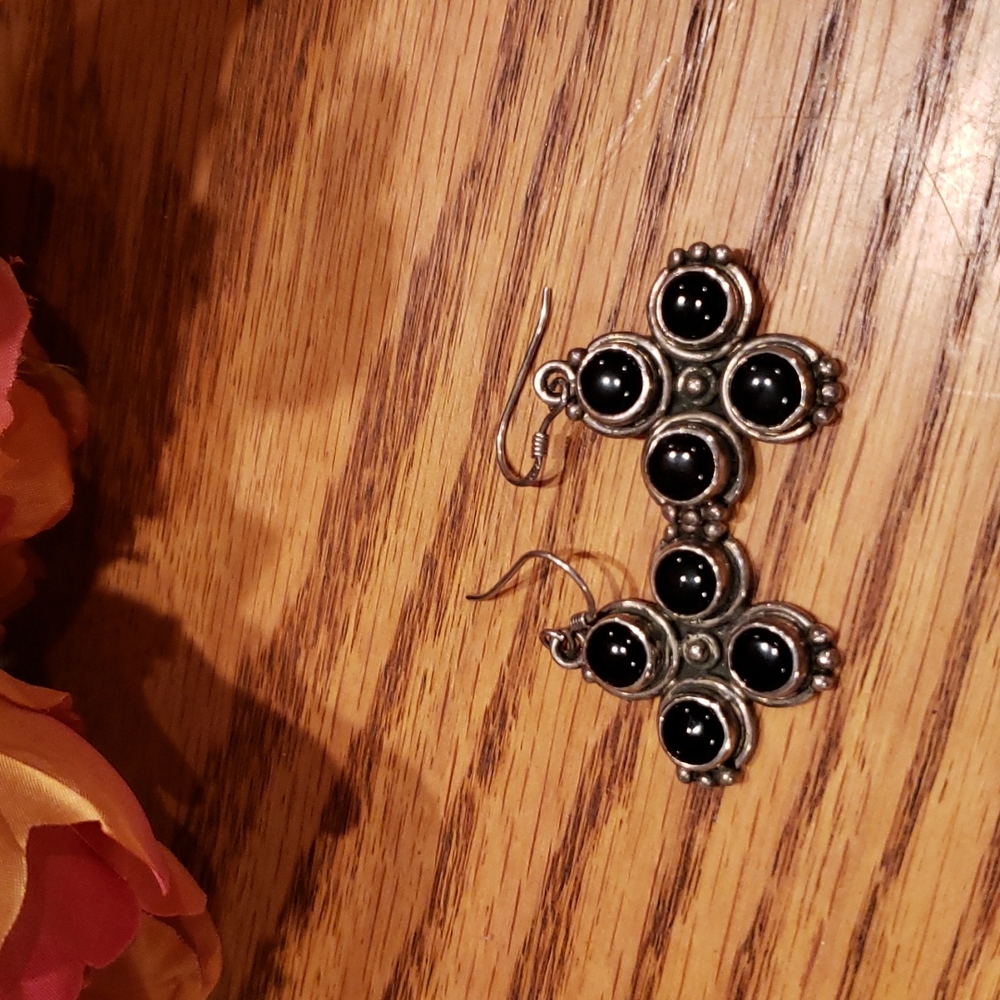 Gorgeous Vintage Sterling Silver Onyx? Earrings!!!🖤🤍